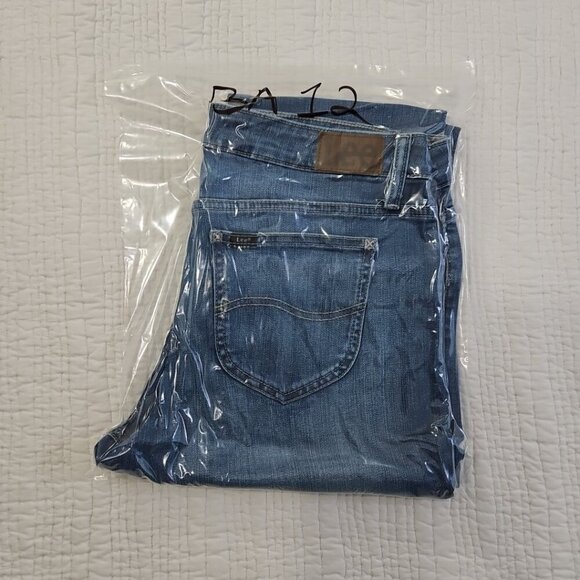 Lee Jeans Women's 12M (W32 L29) Blue Stretch Denim Straight Regular Fit EUC LN - Picture 16 of 16